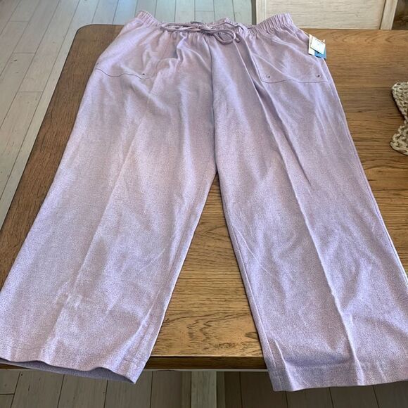 C.D. DANIELS Pants - C. D. DANIELS LAVENDER KNIT PANTS.  NEW WITH TAGS